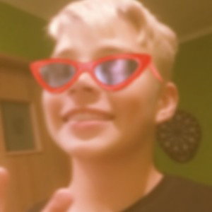 słaby track v1