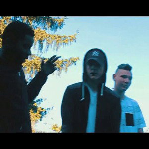 BLACK MARFIL -- HAZME HUECO MANITO