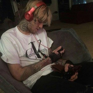 Lil Peep feat. Lil Tracy - Awful Things