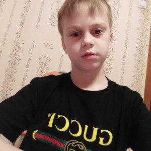меня бесит во дворе,твоё тело