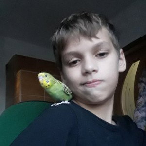 У меня умер кешка папугай поддержите меня лайкосами и подписко пж