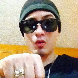 Besame Al Ritmo Del Rap - Ploker