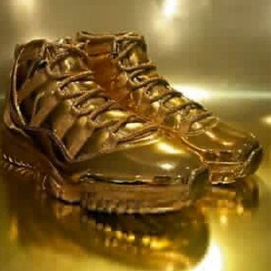 Walk in my shoes 