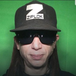 ZIPPED UP (ZIPLOK DISS)