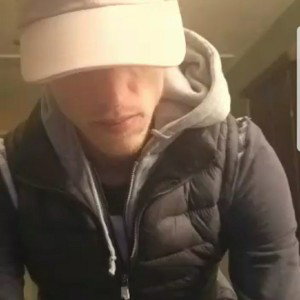 i aint got no mic but i gotta ryhme
