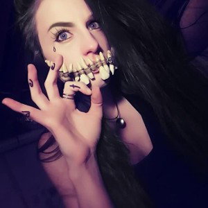 NWOT TSOHG(Ghost Town) - Ft TWISTED j