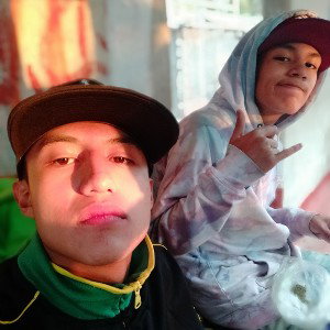 sin hablar demas