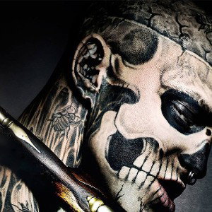 #mascara_de_insecto. #rap_fame 