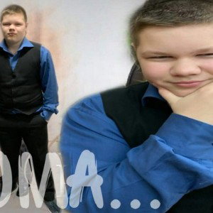 р