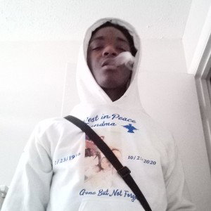dead hoes