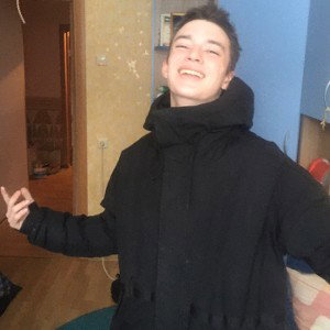 падал, но вставал