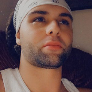 The head that wear the crown 👑 