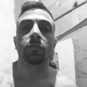 "ACARAMELAOS" by El Rikardito ft. Mike la Revolución.