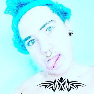 Lil_eWgesHa 