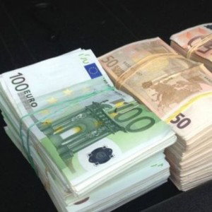 Money 