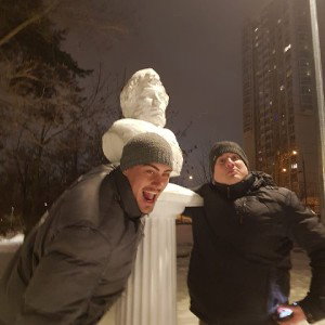  В центре города