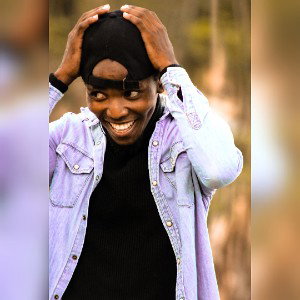 Lizzy Sirry Me interessaProd Beatz by Dulizzy on the truck
