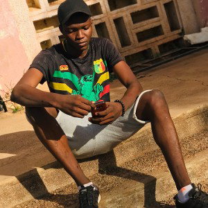MOHZO :trop de haine trop de peine