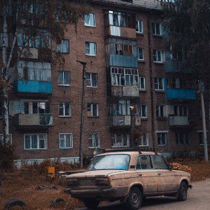Фокатамин и два типа - Девушка в красном