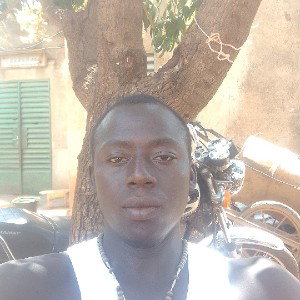 moi j'essaie