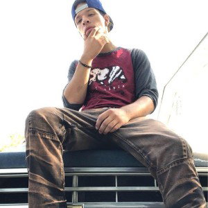 YoungNiko Beats-“Heel Me”