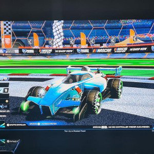 Glitches (Club Banger)