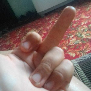 он не туп