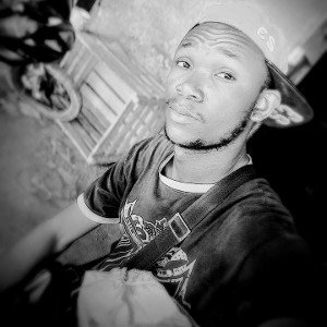 KS_Bloom_-__paix_en_afrique_(_CLIP_OFFICIEL_)(128k)