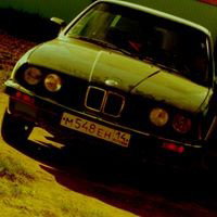 любитель BMW-Лада Веста