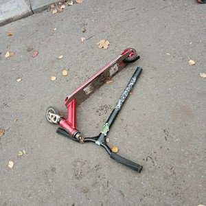 трек про пацанок