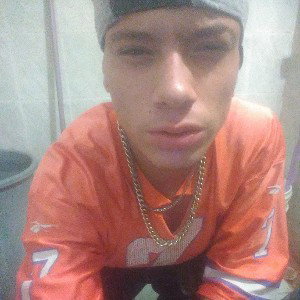 otro tema de este cholo