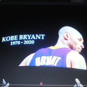 👑Leyenda 🔥(Kobe Bryant)😞(Bad Bunny)🕊️