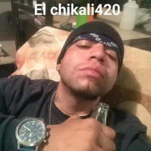 me vale verga