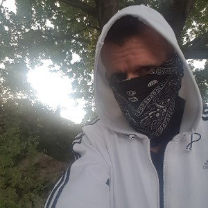 dreiundfünfzig 179 cut