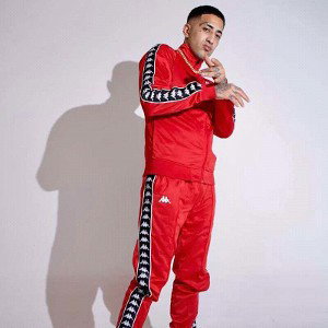 Neutro Shorty Ft Young Laroye- Dilinyer Guarakid- King Roker No Voy A Morir Pobre
