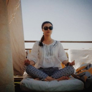                 (beat)     ع الرايق have fun          