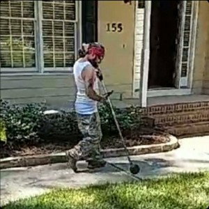 wet pussy (cutting grass)