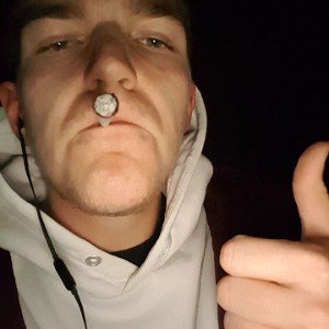 MITTEN IN DER NACHT