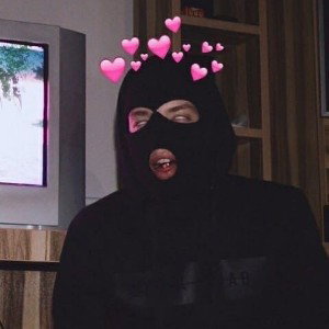 Вокруг меня хоу