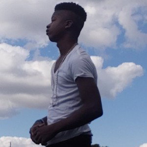 Scoonie lil Breezy Baby - i need space