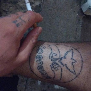 a poco nomás asi