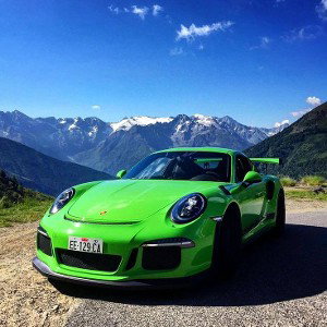 PORSCHE