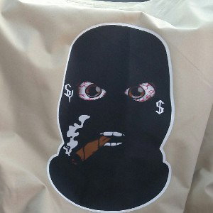 YoungSilly- Troubles (Feat. GGirl