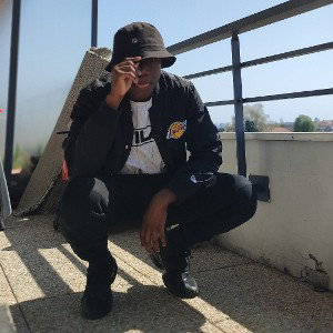 GALVXY-Follow Back