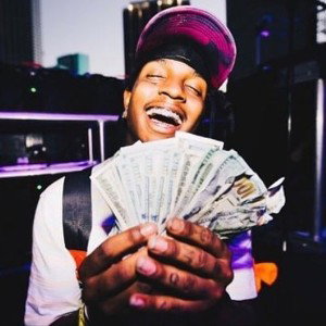 Vibin, finessin, flexing (Slimez)