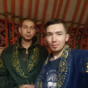 поменяться местами