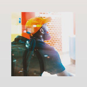 Distant 
