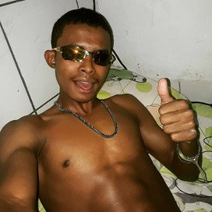 neguin sagate na voz