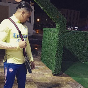 Jeune algérienne 🇩🇿💪