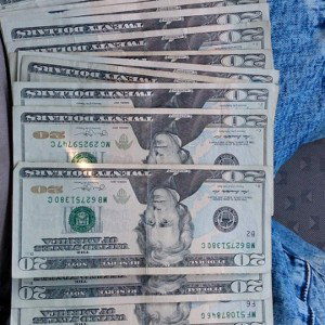 hand outs 🔥💯